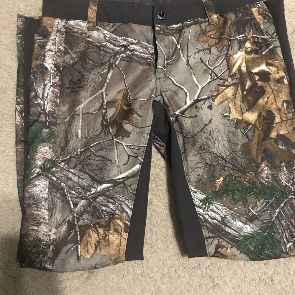 EUC Under Armour Storm Realtree Pants
